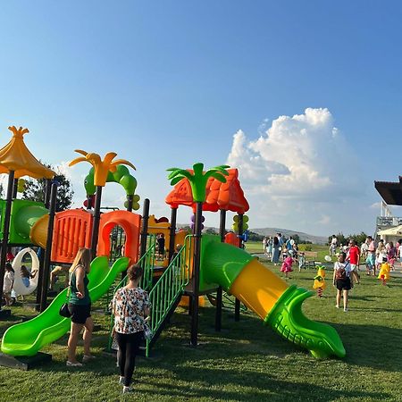 Theodora Golf Club Hotel Алба Юлия Екстериор снимка