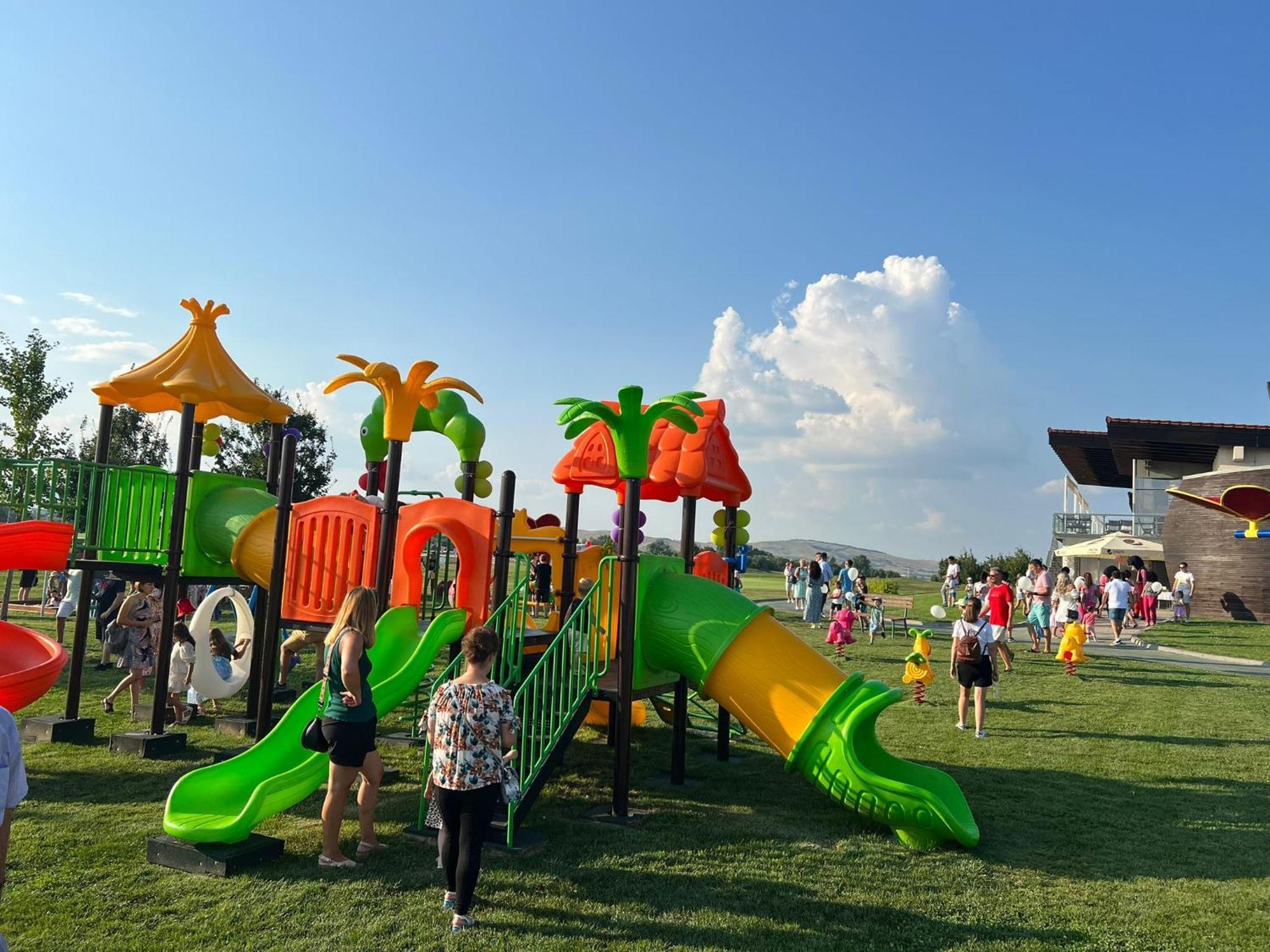 Theodora Golf Club Hotel Алба Юлия Екстериор снимка
