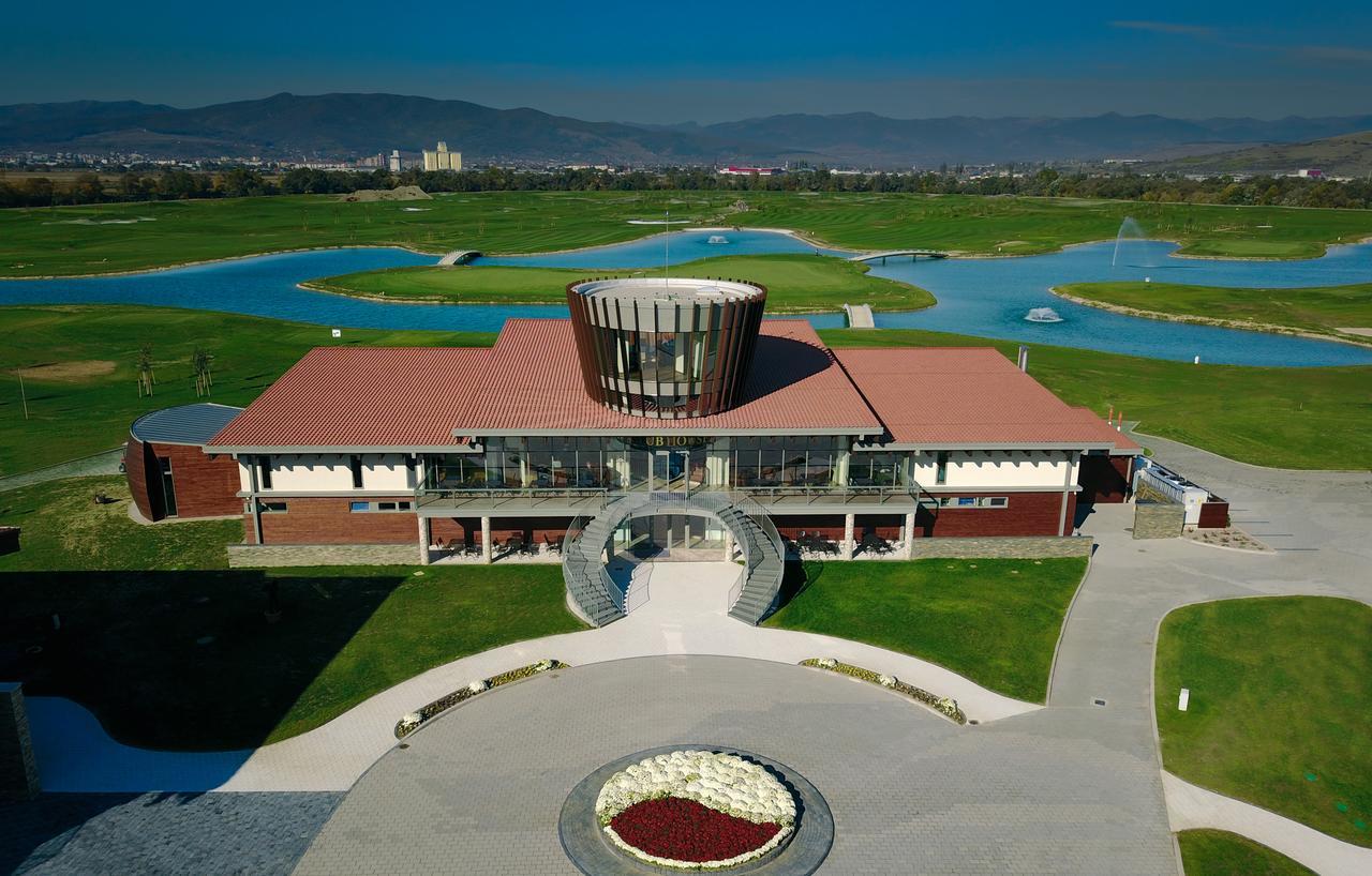Theodora Golf Club Hotel Алба Юлия Екстериор снимка