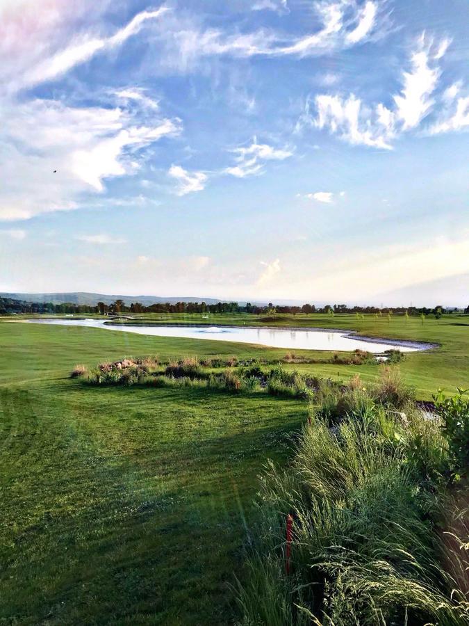 Theodora Golf Club Hotel Алба Юлия Екстериор снимка