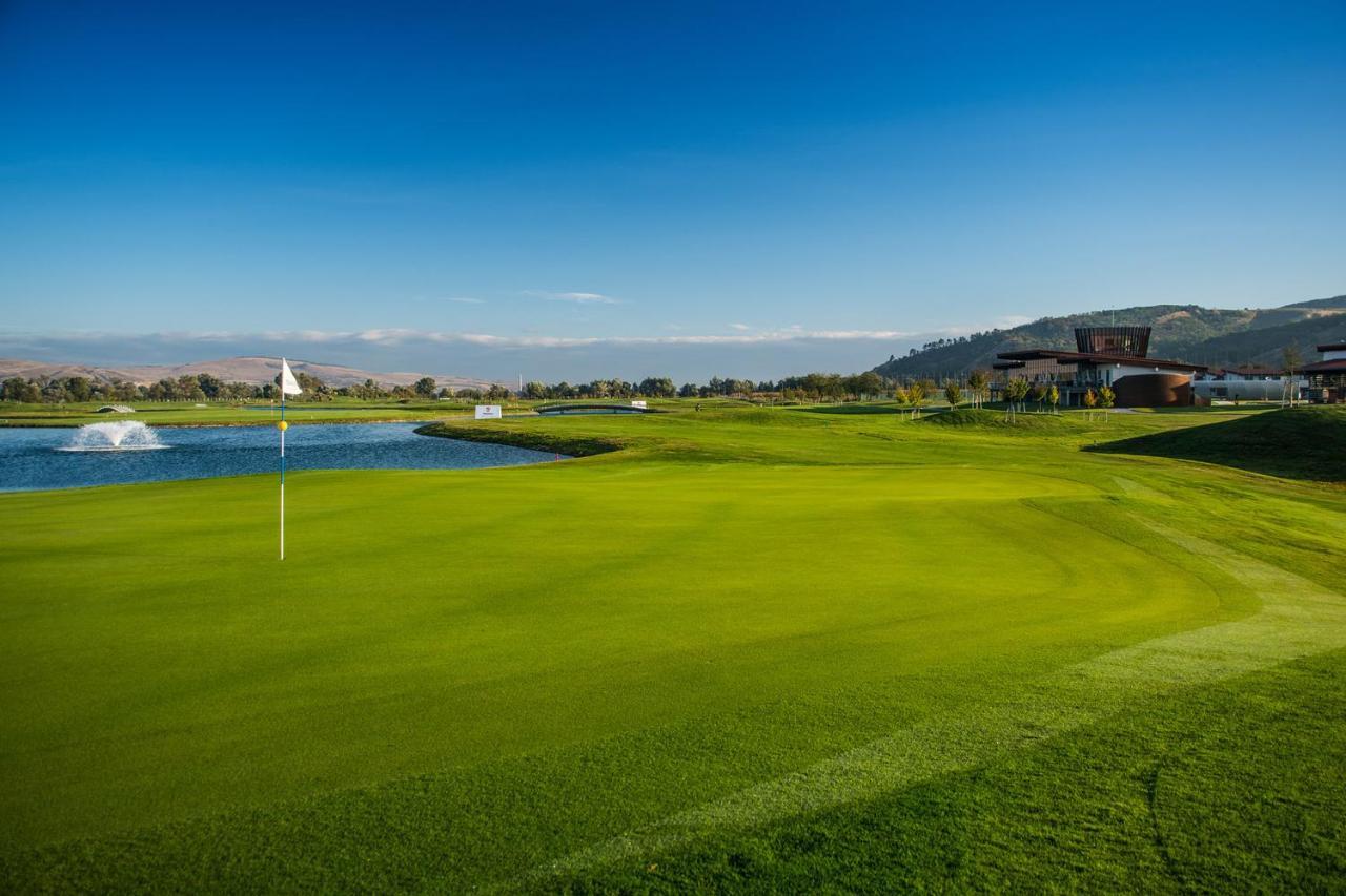 Theodora Golf Club Hotel Алба Юлия Екстериор снимка